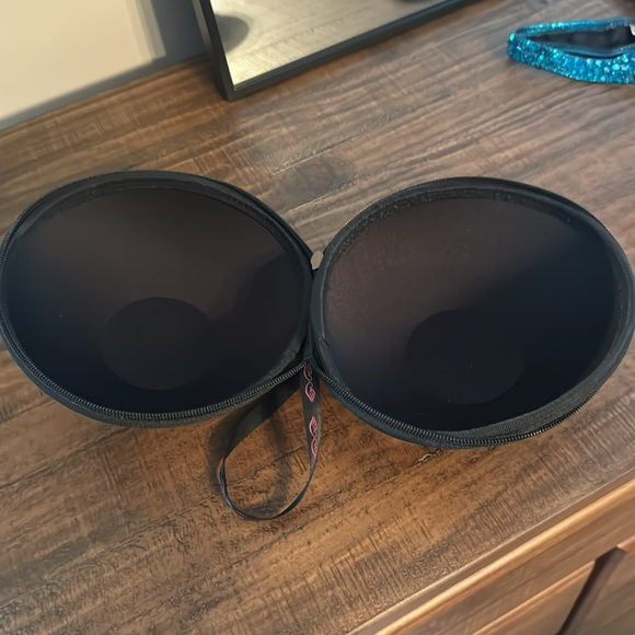 CUSTOM Bodybuilding Competition Bikini / Suit - Picture 8 of 9